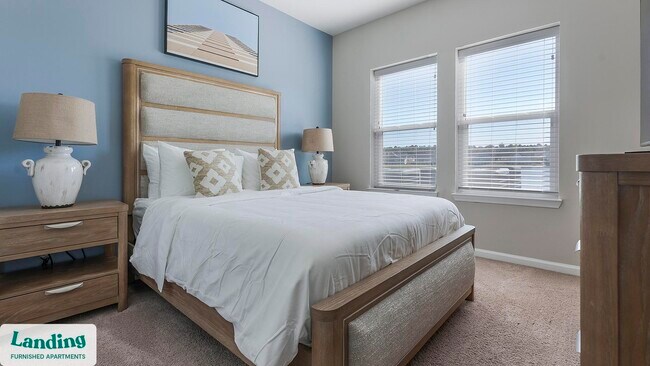 Building Photo - 915 Brentmoor Dr