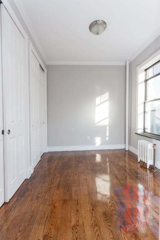 Building Photo - 232 Elizabeth St