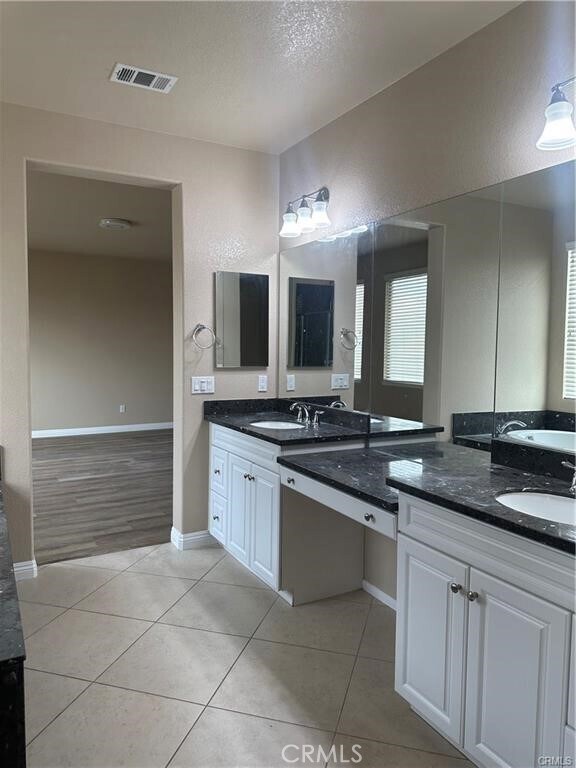 Building Photo - 13165 Samilin Cir