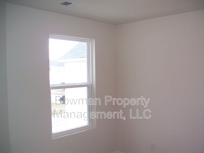 Building Photo - 236 Sidney Lanier Ave