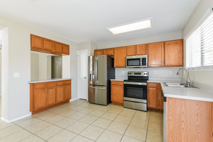 Building Photo - 8140 E Obispo Ave