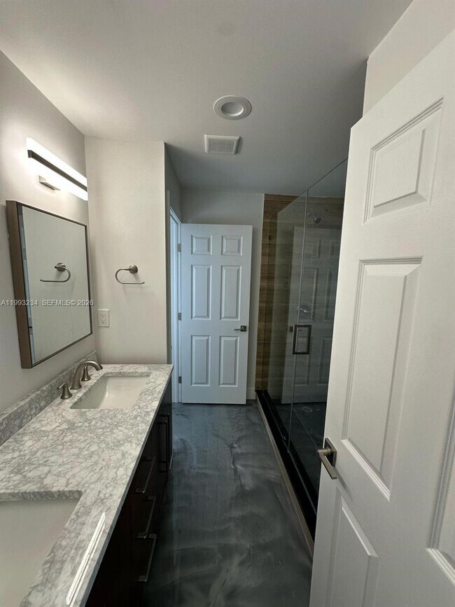 Building Photo - 2110 NW 91st Terrace