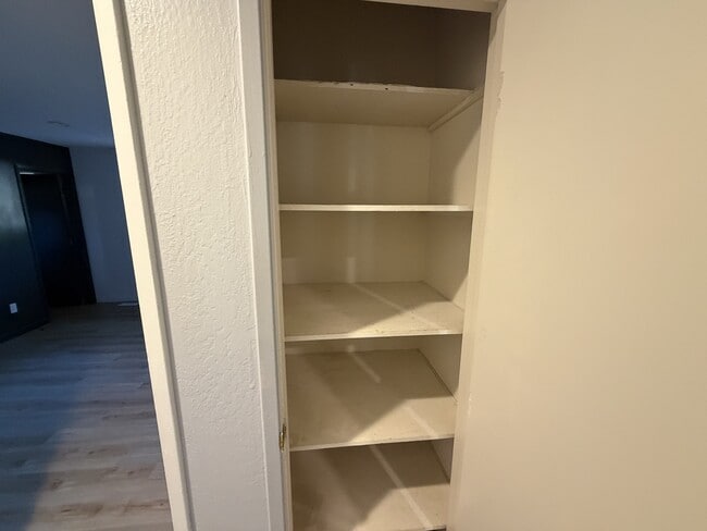 Building Photo - 3204 Apple St