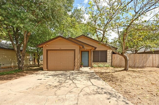 Building Photo - 9711 Curlew Dr