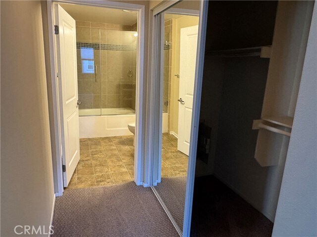 Building Photo - 2414 Scholarship