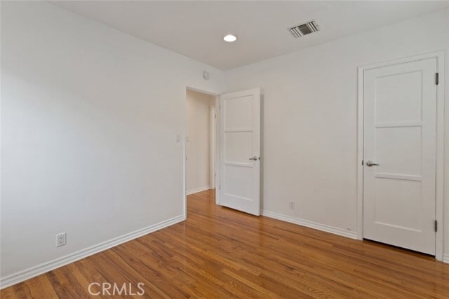 Building Photo - 8440 Oakdale Ave