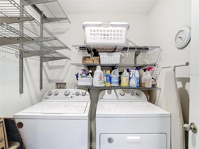 Building Photo - 7161 SW 135th Pl