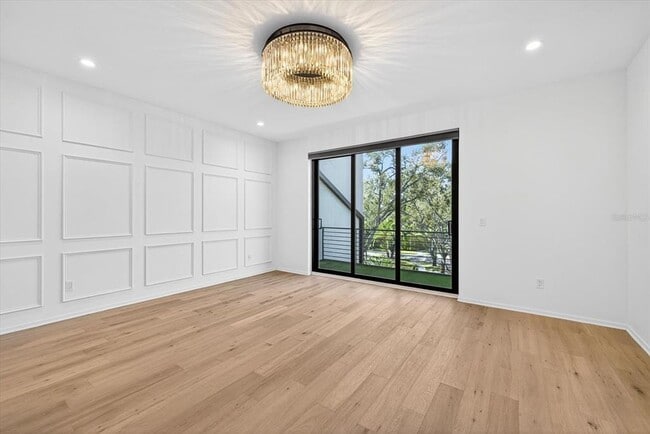 Building Photo - 94 W Davis Blvd