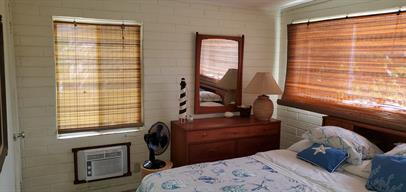 Building Photo - Charming beach house in beautiful New Smyrna Beach