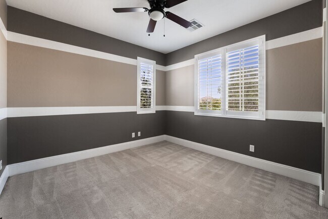 Building Photo - Elegant model home at Club Madeira!
