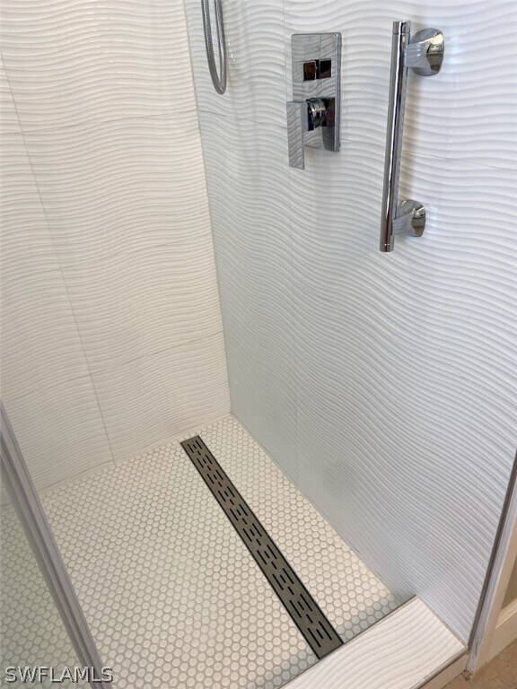 Building Photo - 2502 31st St SW