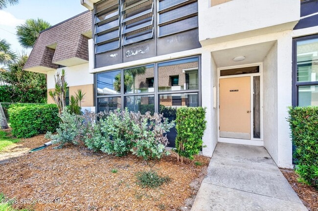 Building Photo - 2700 N Hwy A1A