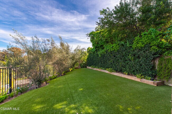 Building Photo - 5076 Escobedo Dr