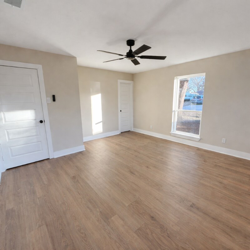 Building Photo - 619 Wilson Ct