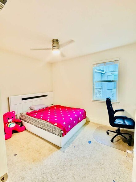 Building Photo - 2617 Alliston Loop