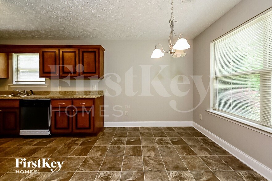 Building Photo - 108 Buddy Blvd