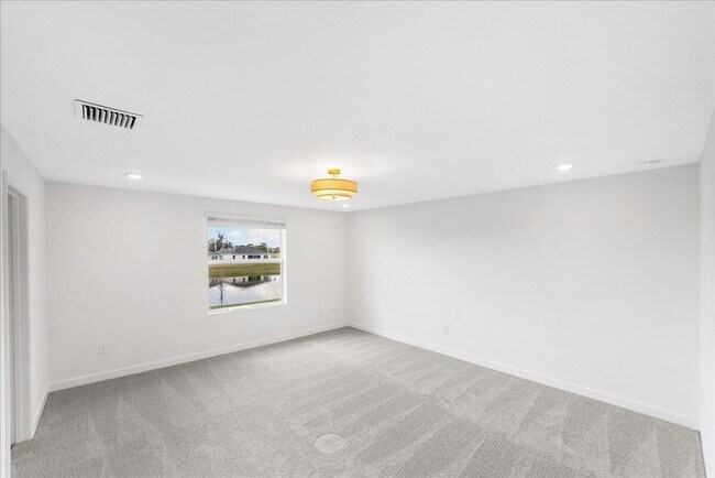 Building Photo - 6338 Windwood Wy