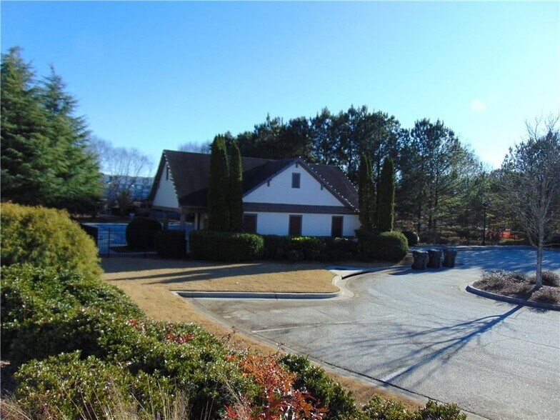 Building Photo - 1320 Napa Valley Dr SW