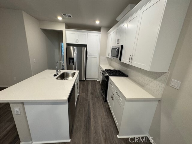 Building Photo - 1440 Stratus Dr