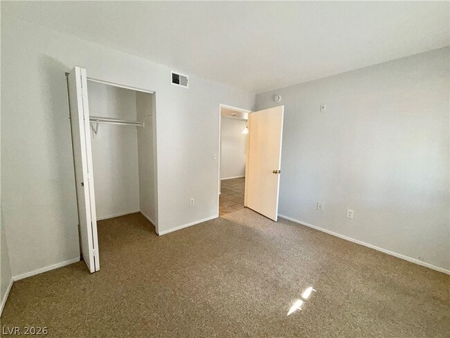 Building Photo - 7885 W Flamingo Rd