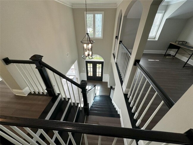 Building Photo - 1025 Beacon Hill Crossing