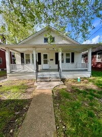 Building Photo - Two bedroom in Alton