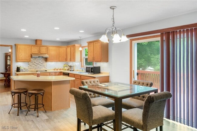 Building Photo - 4038 W Abbey Cir