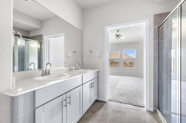 Building Photo - 6312 Spooky Cat Trl