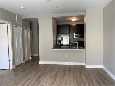 Primary Photo - 1809 N Cambridge Ave