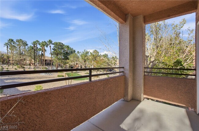 Building Photo - 1501 Truett St