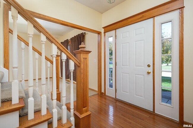 Building Photo - 4005 Raleigh Ave