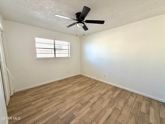 Building Photo - 10501 Cozumel Ln