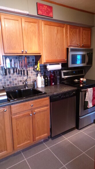 Building Photo - 43 Freeman street