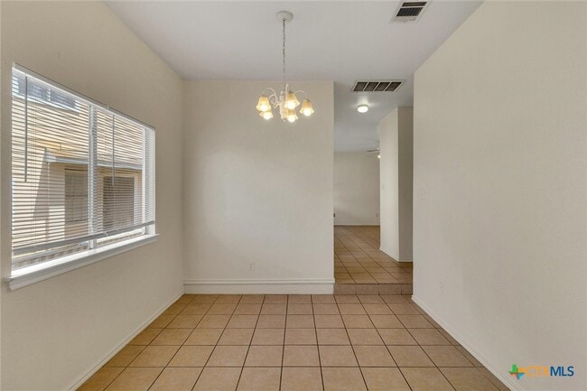 Building Photo - 885 Sagewood Trail