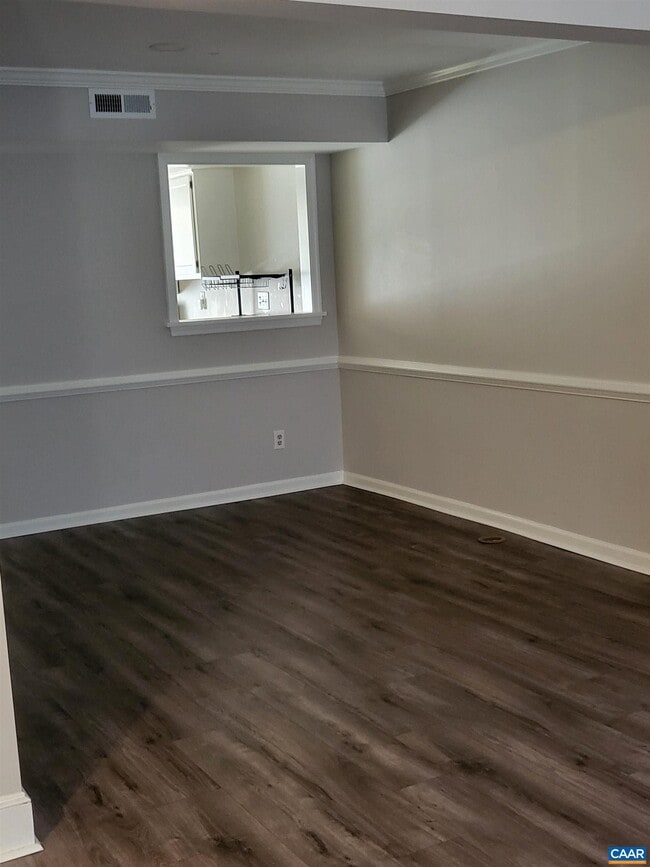 Building Photo - 1412 Ashland Dr