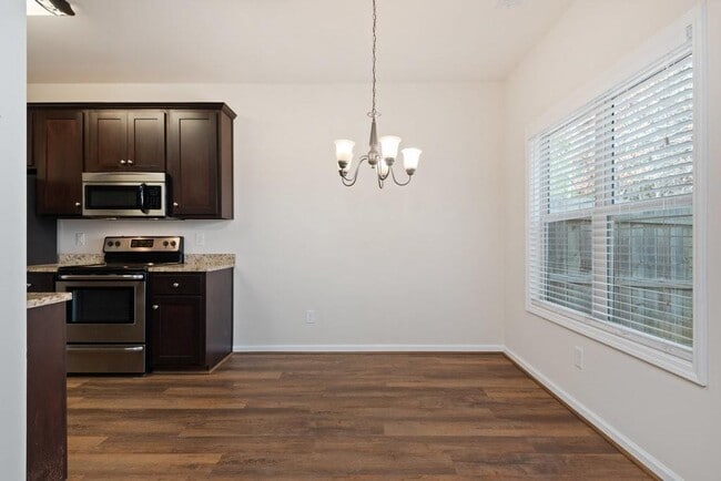 Building Photo - 154 Cypress Ct