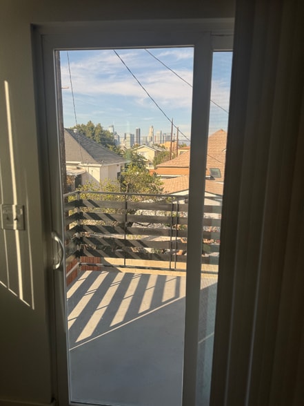 Building Photo - 217 E 29th St