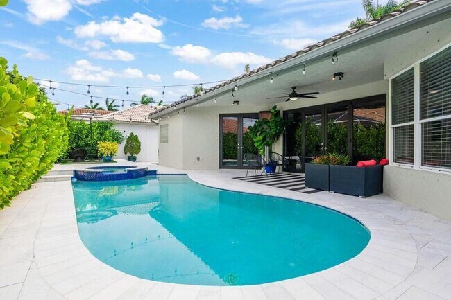 Building Photo - 10982 Ravel Ct