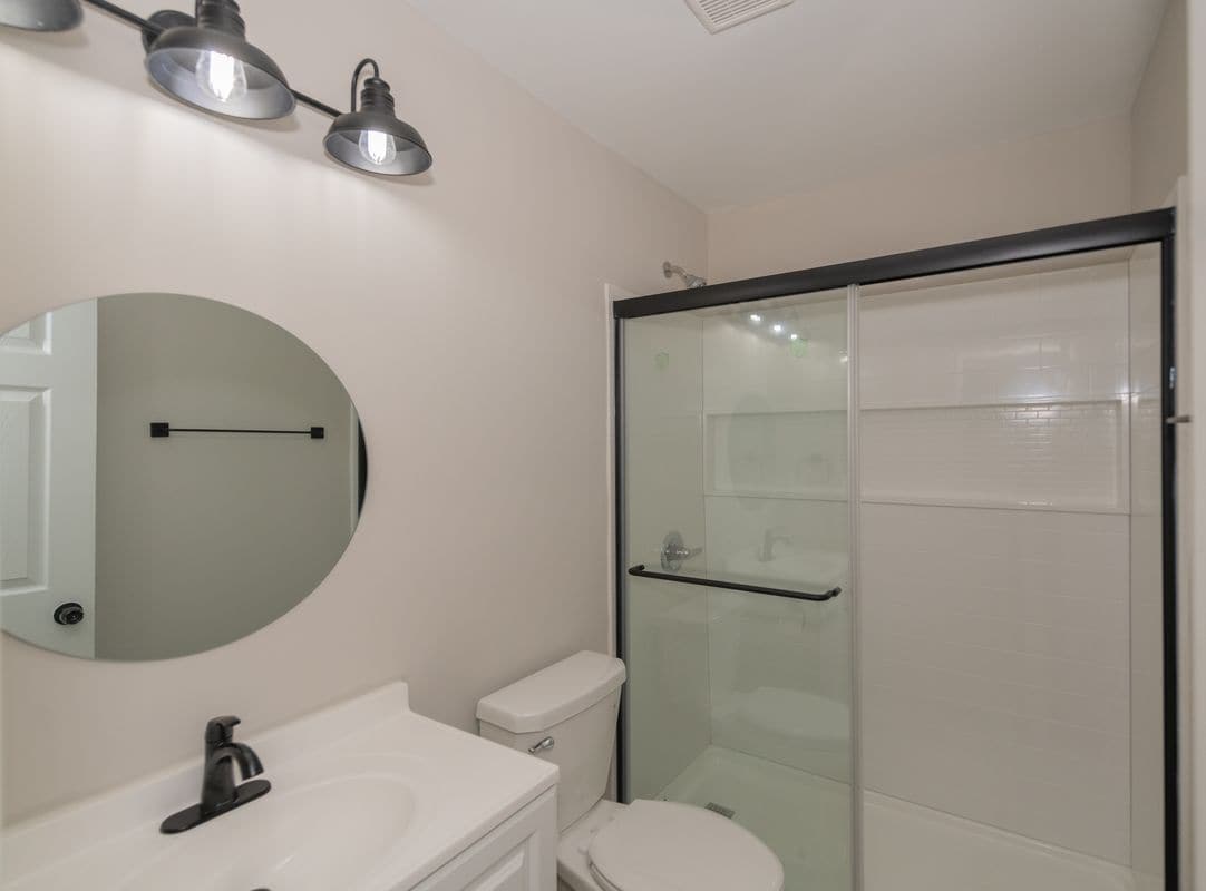 Building Photo - 525 Baker Cir NW