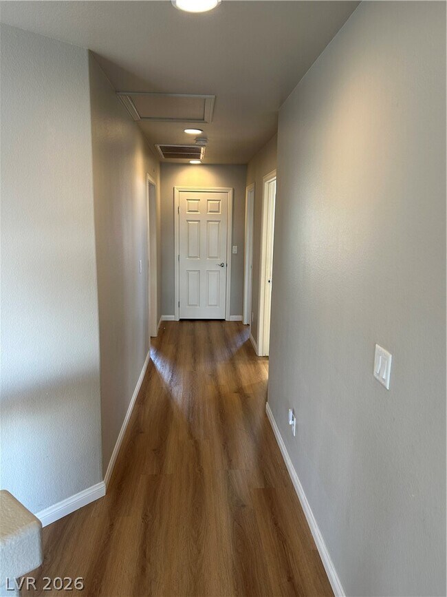 Building Photo - 6394 Jackson Spring Rd