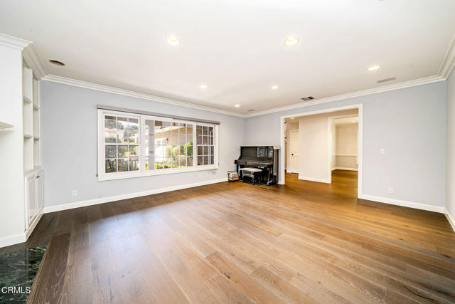 Building Photo - 4330 Bel Air Dr