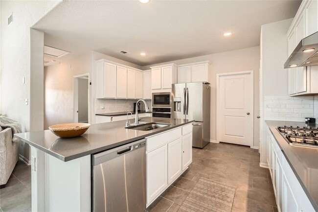 Building Photo - 658 Cherrystone Loop