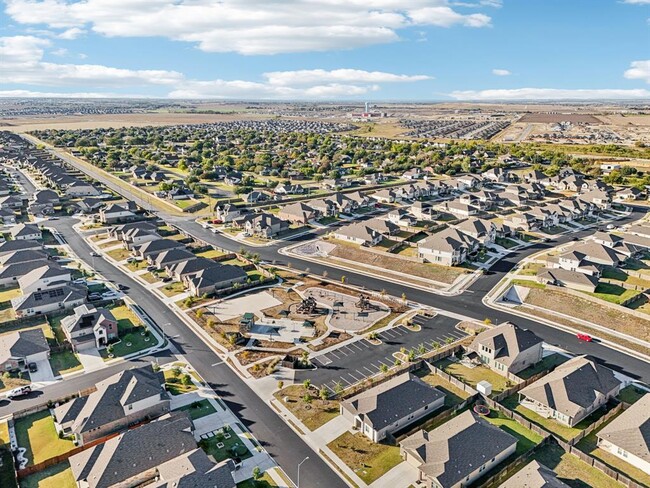 Building Photo - 427 Bluejack Wy