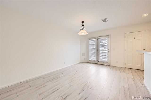 Building Photo - 5833 N Biscay St