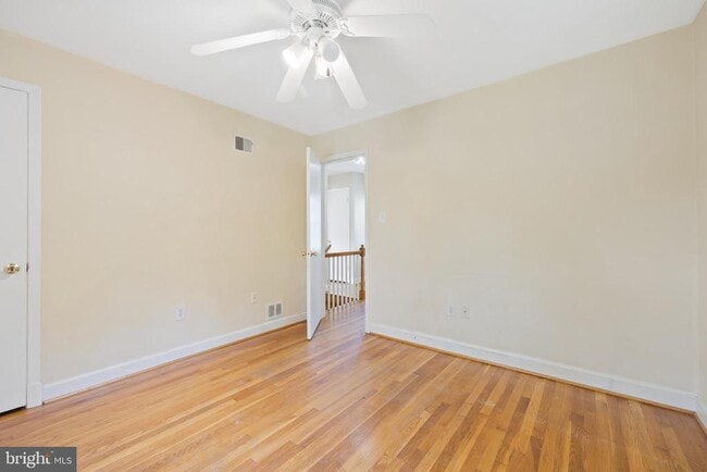 Building Photo - 5601 Wyngate Dr