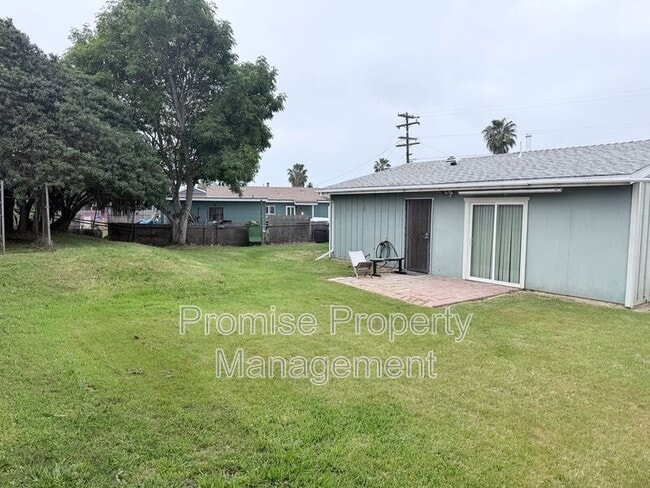 Building Photo - 1601 Walton St