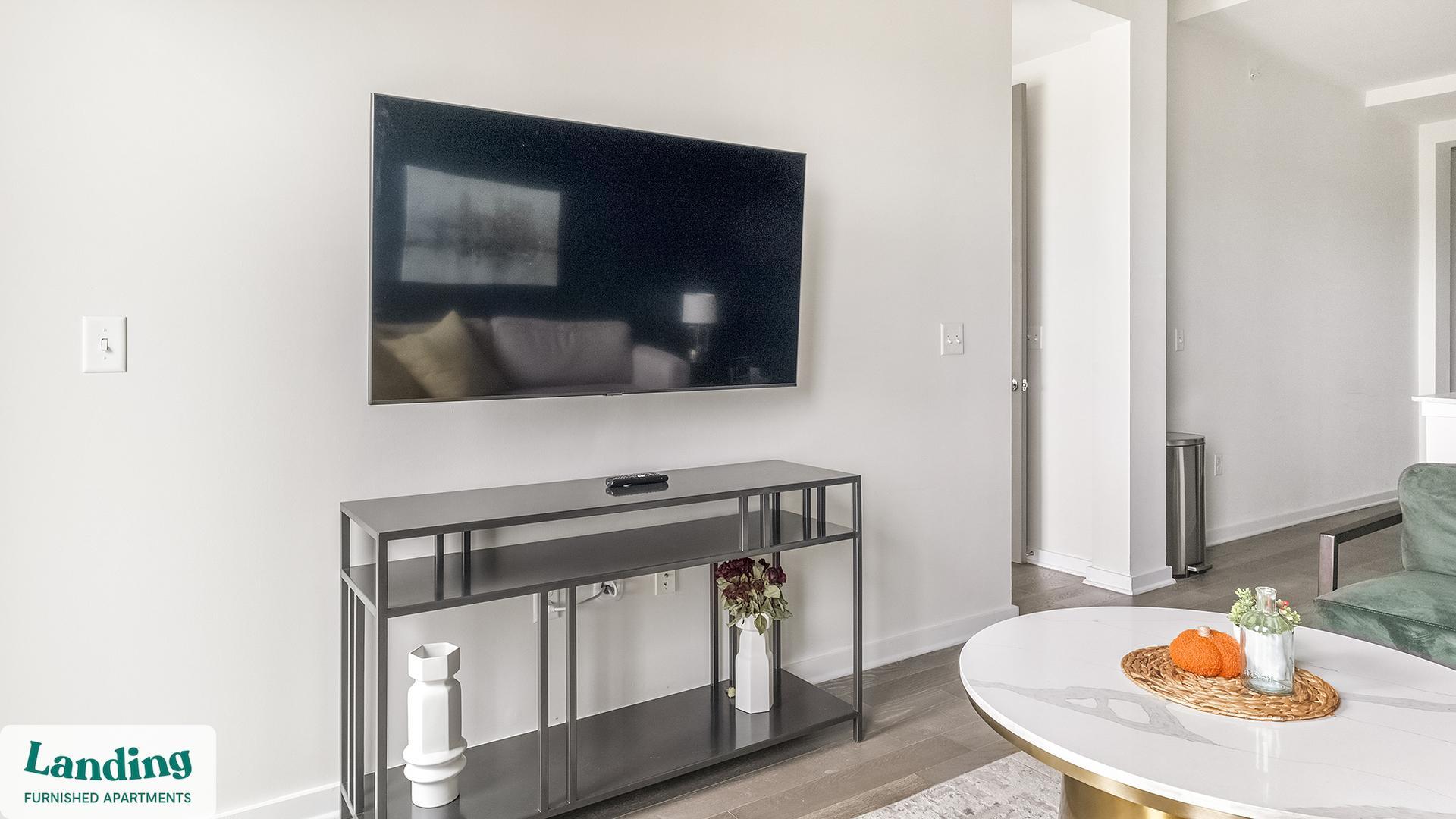 Building Photo - 825 Usener St