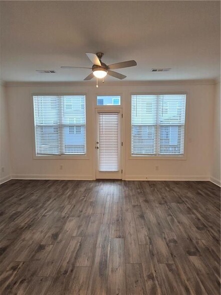 Building Photo - 1701 Wellborn Walk