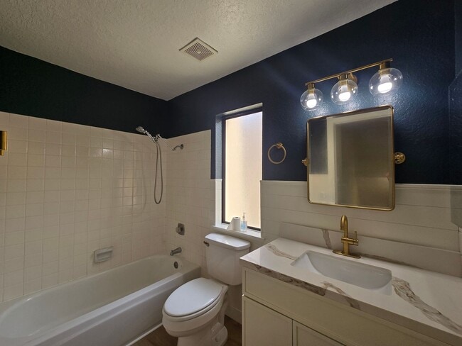 Building Photo - 7061 Seville Way