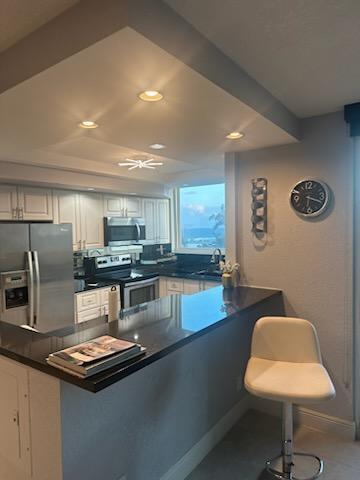 Building Photo - 1238 Hillsboro Mile